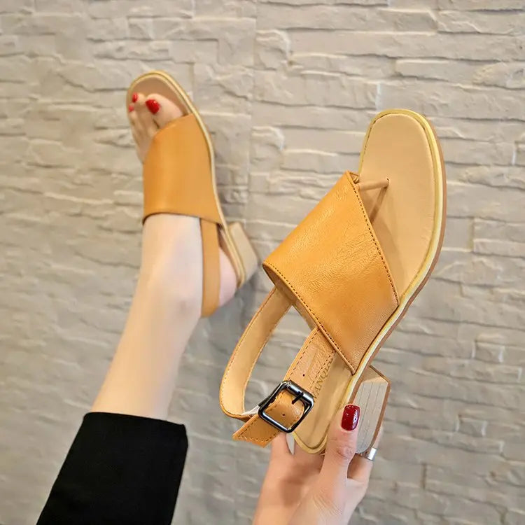 Irene | Sandalias ortopédicas de invierno modernas y de apoyo.
