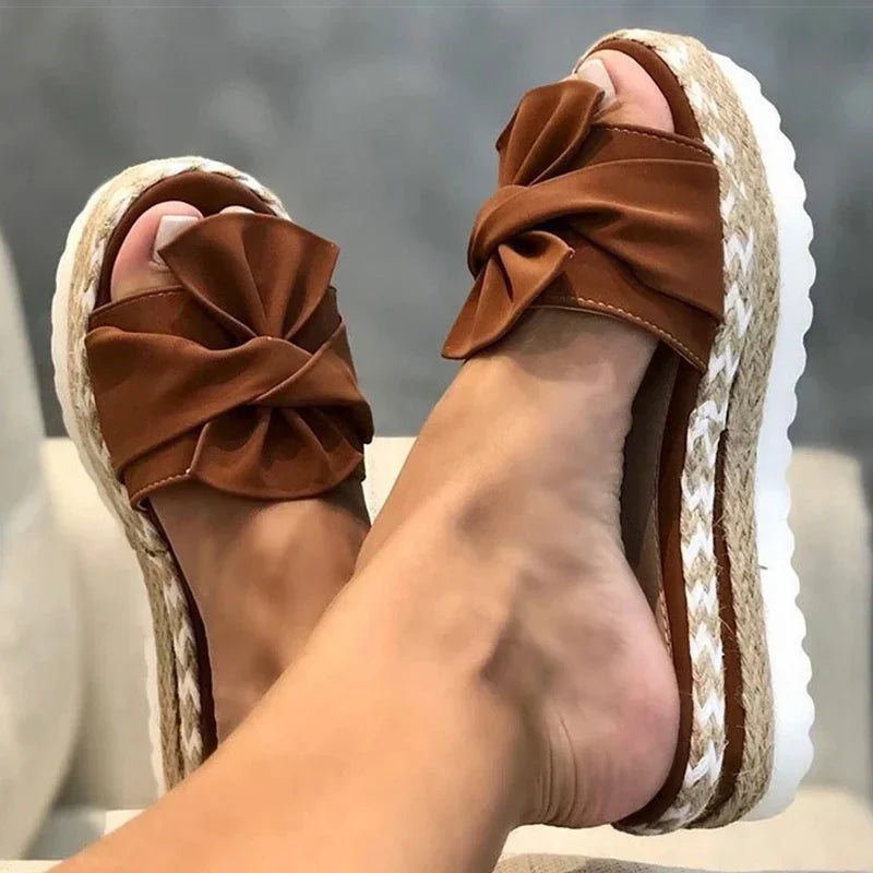 Azucena | Sandalias ligeras de verano para mujer.