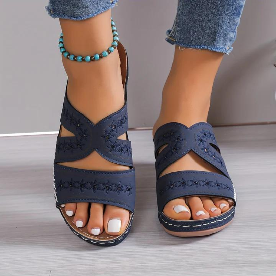 Lea | Sandalias ortopédicas para la comodidad diaria.