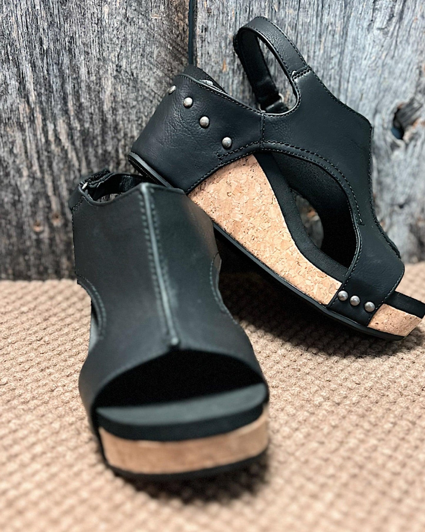 Nora | Sandalias Tulum Cómodas Cuñas de Cuero con Punta Abierta