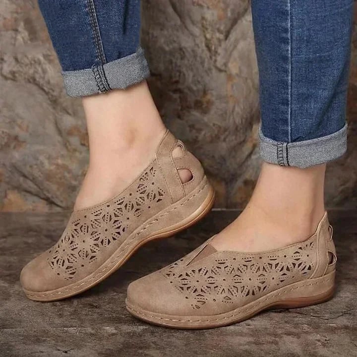 Cintia | Sandalias con estilo para la próxima temporada.