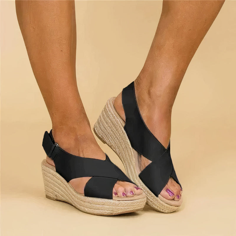 Aura | Sandalias de cuña cómodas para el verano.