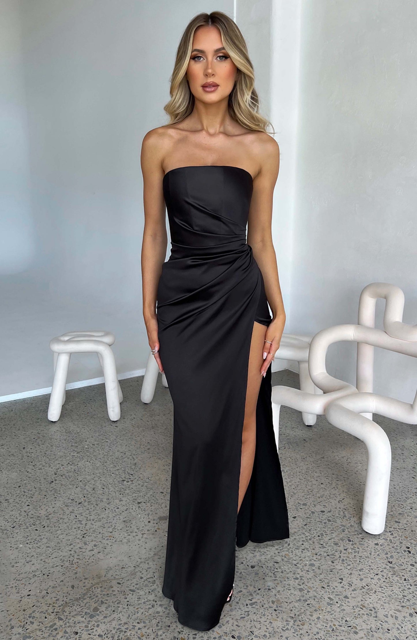 Vestido Maxi Safiya - Negro